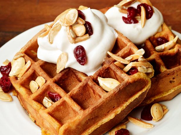 VEGAN PUMPKIN WAFFLES – Fitbakes®
